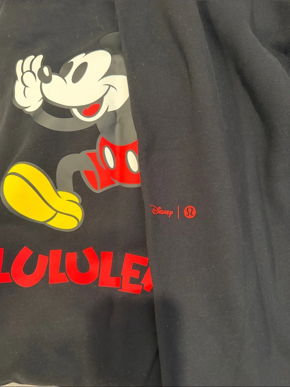 lululemon athletica black pullover